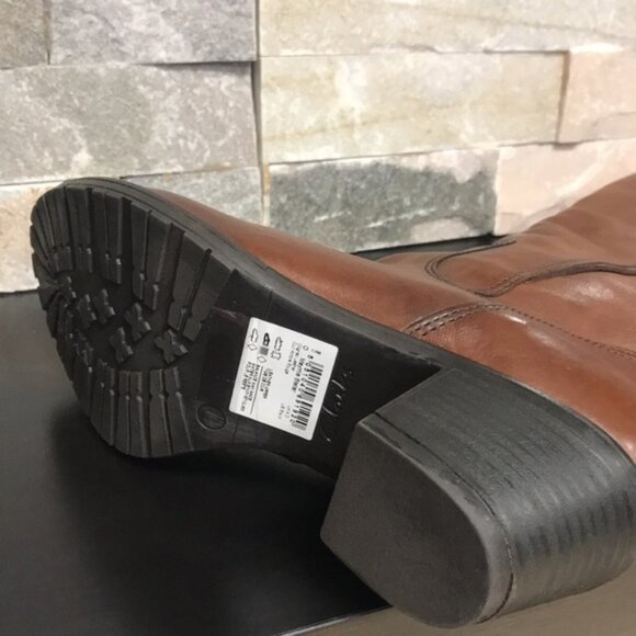 Clarks Maymie Stellar Knee High Boot (H79-M) - Picture 12 of 13